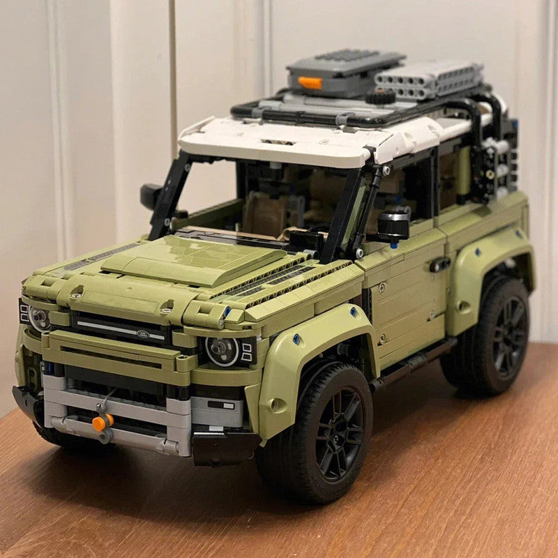 Technical Rover Defender Collector’s Building Blocks Set – 2573 Piece Classic Off-Road Model
