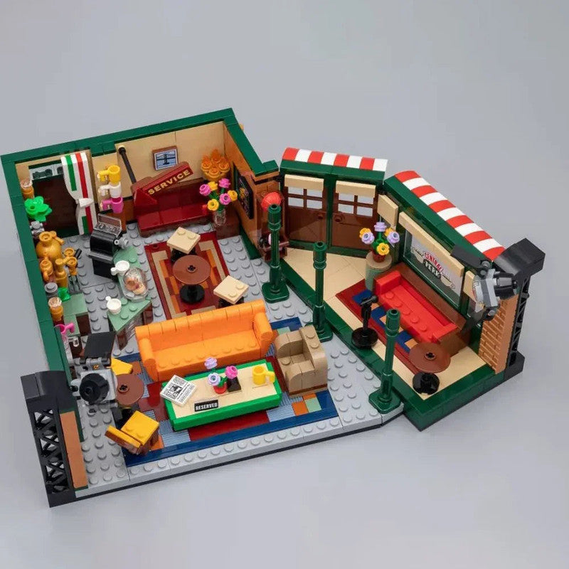 Classic Coffee Shop TV-Inspired Building Block Set
